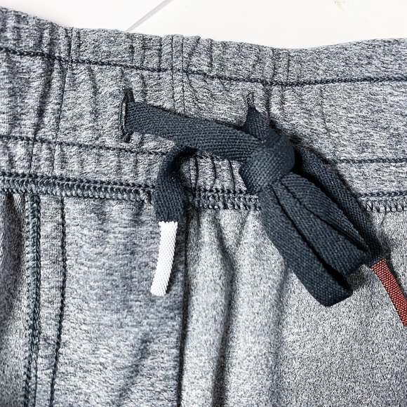 RHONE Reign All Around Men's Sweatpants Joggers in Heather Charcoal - Picture 9 of 9